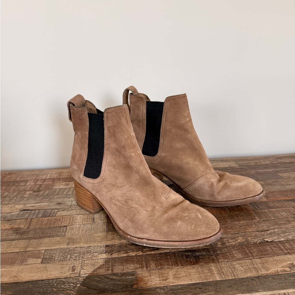 Rag & Bone suede Chelsea boot